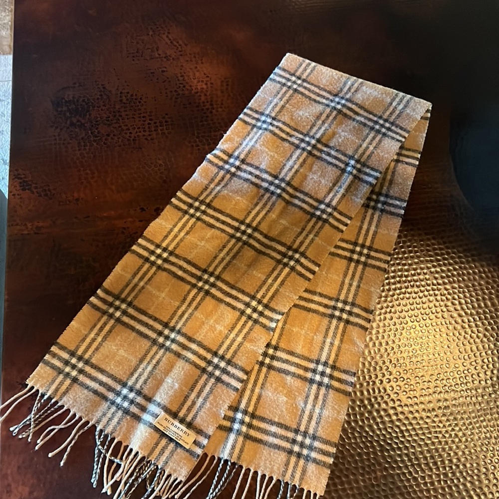 Authentic Burberry Scarf 100% Lambswool